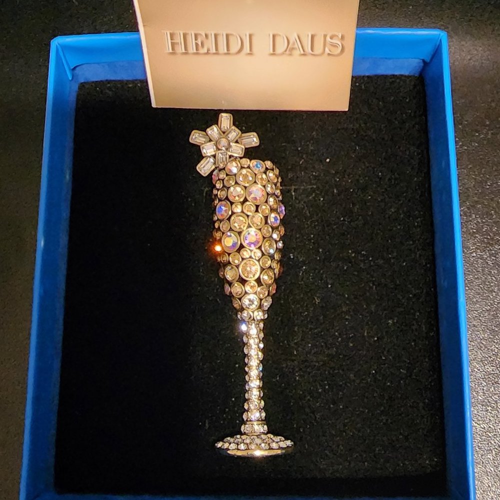 NIB Heidi Daus Champagne Glass pin / brooch